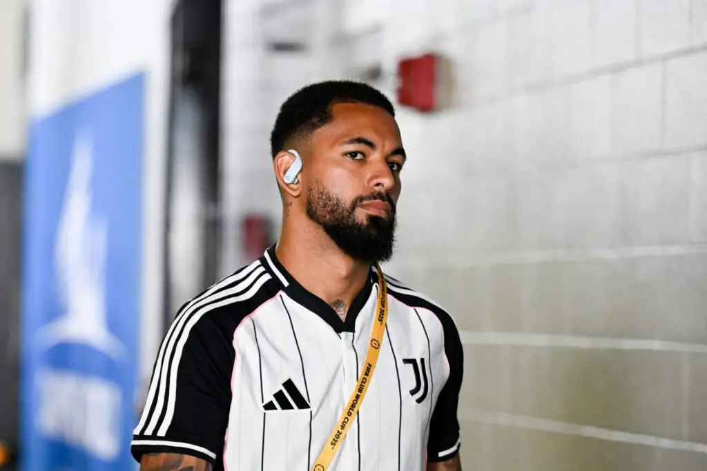 Douglas Luiz 